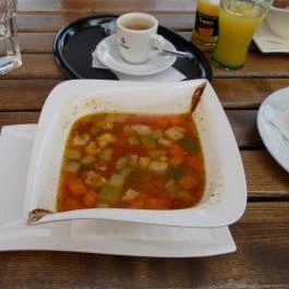 Azur Olasz Étterem & Pizzéria, Mosonmagyaróvár - Étel/ital