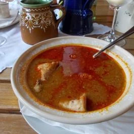 Vígmolnár Csárda, Csopak - Étel/ital