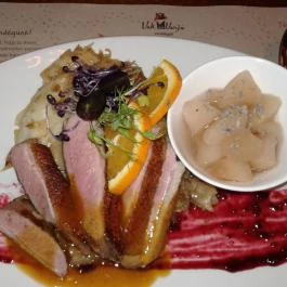 Vakvarjú Vendéglő - Buda, Budapest - Étel/ital