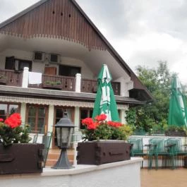 Hasik Hotel Döbrönte - Külső kép