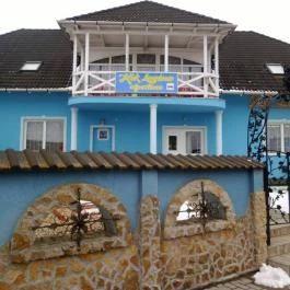 Kék Laguna Wellness Apartmanok Egerszalók - Medence/kert