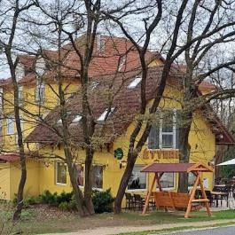 Platán Panzió étterme Dobogókő - Külső kép