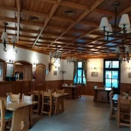 St. Hubertus Panzió és Étterem Parádsasvár - Belső