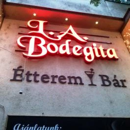 L. A. Bodegita Étterem Budapest - Külső kép
