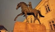 10-es huszárok lovasszobra Székesfehérvár - Egyéb