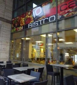 10 Minutes Bistro & Cafe