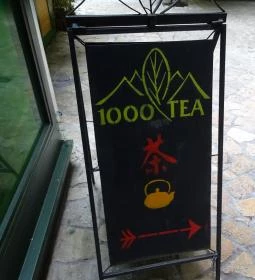 1000 Tea Teaház & Szaküzlet