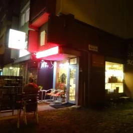 2 Kockacukor Budapest - Külső kép