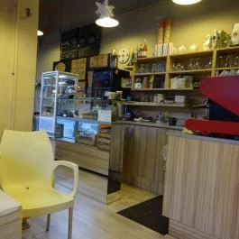 2 Kockacukor Budapest - Belső