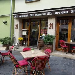 21 Magyar Vendéglő, Budapest - Külső kép