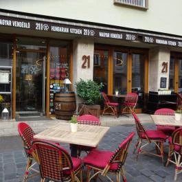 21 Magyar Vendéglő, Budapest - Külső kép