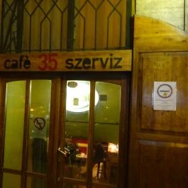35 Café - Szerviz Budapest - Külső kép