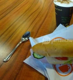 39 Studium Étterem & Kávézó