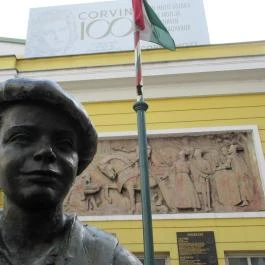 Az 56-os pesti srác emlékműve, Budapest - Egyéb