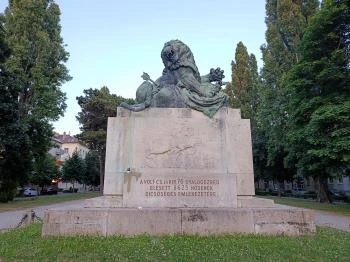 76-os gyalogezred emlékműve Sopron