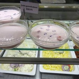 A-Pecsenyés Budapest - Étel/ital