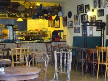 á table! - Wesselényi utca Budapest