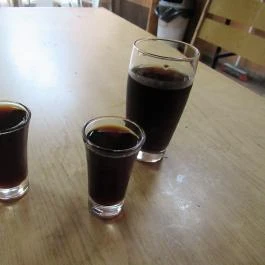 Abasári Borozó Budapest - Étel/ital