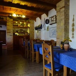 Abasári Terasz, Abasár - Belső