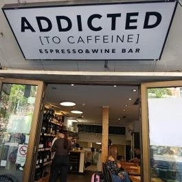 Addicted 2 Caffeine Budapest - Belső