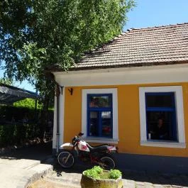 Adria Kávézó, Szentendre - Külső kép