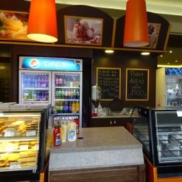 Adrián Pékség - József körút Budapest - Belső