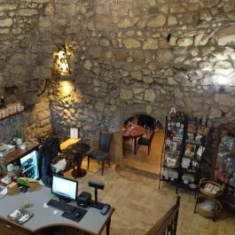 Adullám Kávézó Vác - Belső