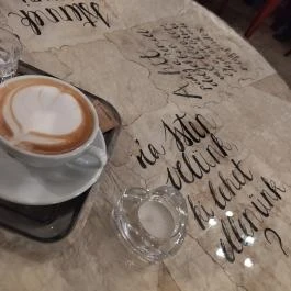 Adullám Kávézó Vác - Étel/ital