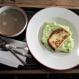 Advance Kantin Budapest - Étel/ital