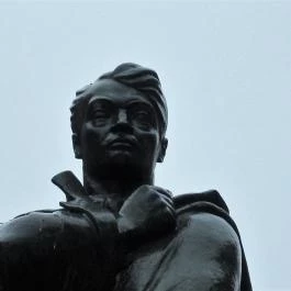 Ady Endre szobra Budapest - Egyéb