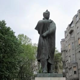 Ady Endre szobra Budapest - Egyéb