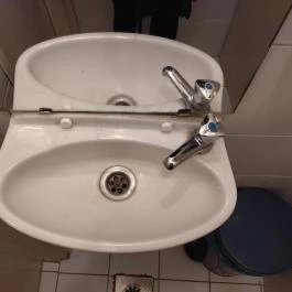 Adzuki Sushi & Wok Szentendre - Mosdó