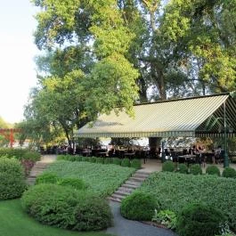 aHely Étterem Budapest - Belső