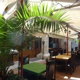 Alabárdos Étterem, Budapest - Külső kép