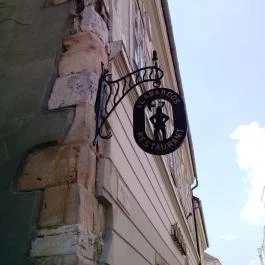 Alabárdos Étterem, Budapest - Külső kép