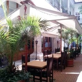 Alabárdos Étterem, Budapest - Külső kép