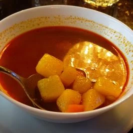 Noor Lounge & Restaurant, Budapest - Étel/ital