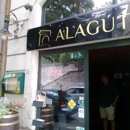 Noor Lounge & Restaurant, Budapest - Külső kép