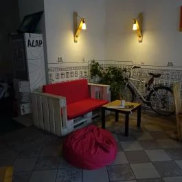 Alap Cafe Budapest - Belső