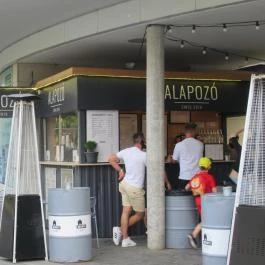 Alapozó Bar Budapest - Külső kép