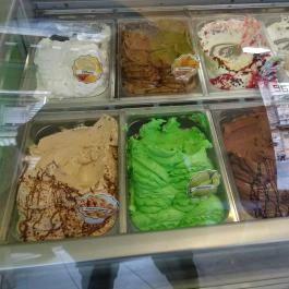 Albán Kézműves Fagyizó Budapest - Étel/ital