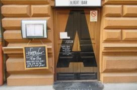 Albert Bár Budapest