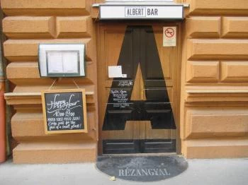 Albert Bár Budapest