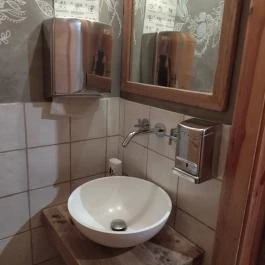 Alma & Körte Étterem Budapest - Mosdó