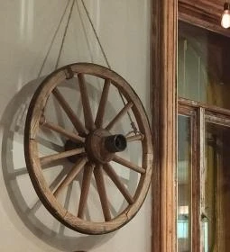 Alma & Körte Étterem