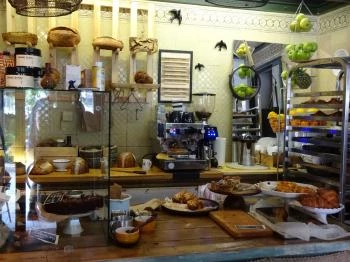 Alma Nomad Bakery Budapest