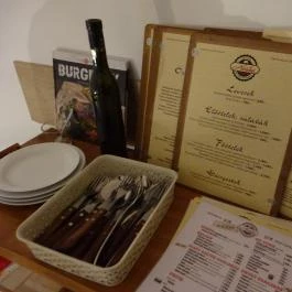 Almási Bistro, Budapest - Étlap/itallap