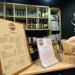 Almási Bistro, Budapest - Belső