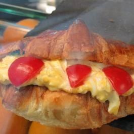 AlzaCafé Budapest - Étel/ital