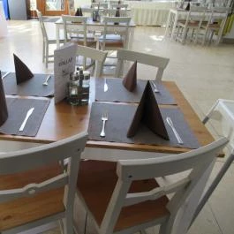 Ambrózia Bisztró Noszvaj - Belső